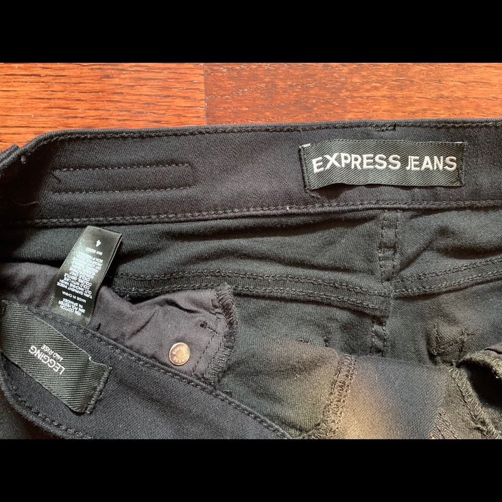 Express Mid Rise Distressed Jeans - Picture 5 of 5